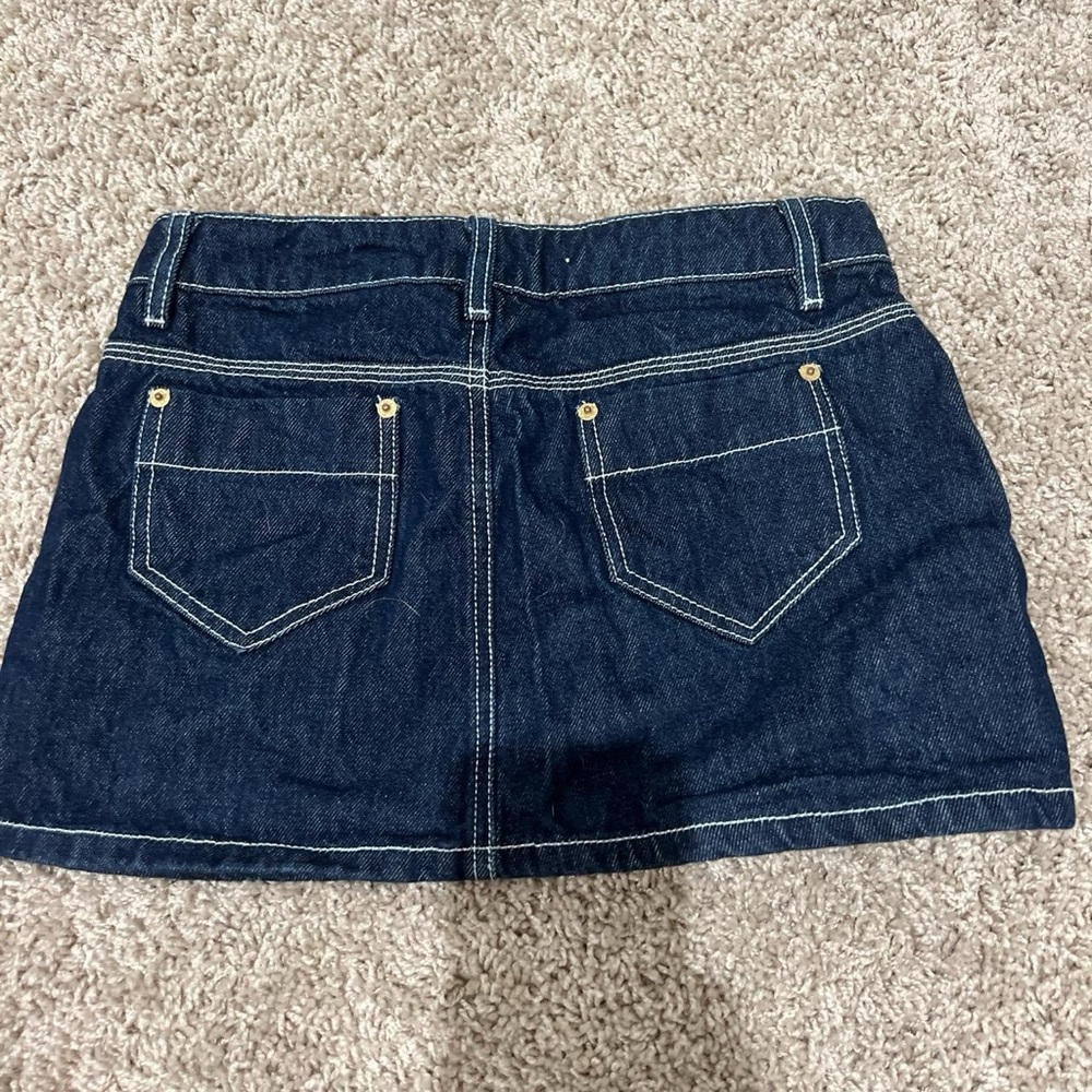 Mini skirt - Picture 3 of 3